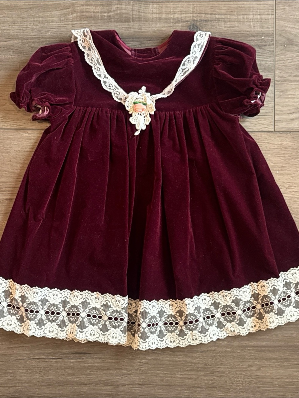Vintage Little Precious Velvet Lace-Trim Girls' Formal Dress - Burgundy